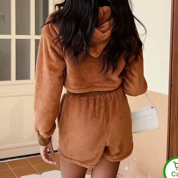 Miss Posh Soft Crop Lounge Active Wear Set Outfit Hoodie Shorts Medium - Picture 14 of 14